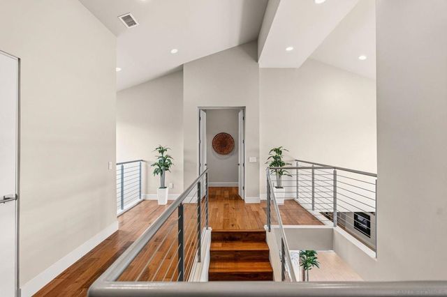 4366 Conner, San Diego, CA 92117