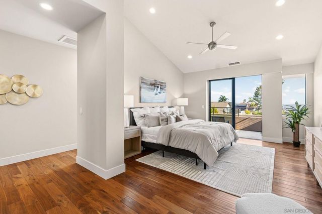 4366 Conner, San Diego, CA 92117