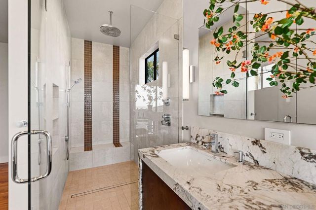 4366 Conner, San Diego, CA 92117