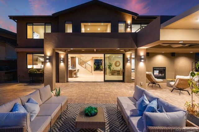 4366 Conner, San Diego, CA 92117