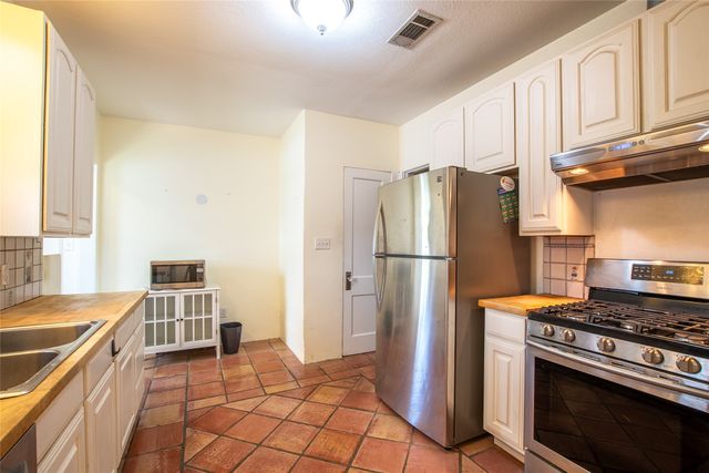 5218 Vanderbilt Avenue, Dallas, TX 75206