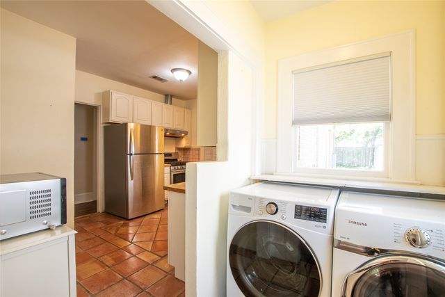 5218 Vanderbilt Avenue, Dallas, TX 75206