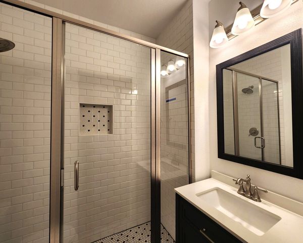 5218 Vanderbilt Avenue, Dallas, TX 75206