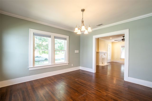 5218 Vanderbilt Avenue, Dallas, TX 75206