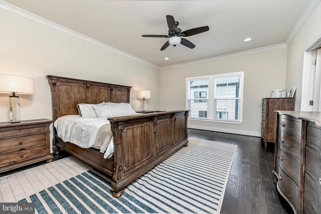 42284 CRAWFORD TER, Brambleton, VA 20148