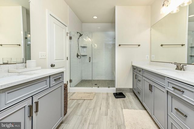 42284 CRAWFORD TER, Brambleton, VA 20148