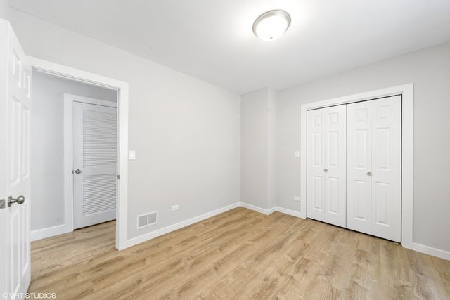 6042 W 63rd Street 1, Chicago, IL 60638