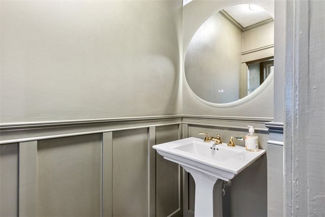 41 Taber Avenue, Providence, RI 02906