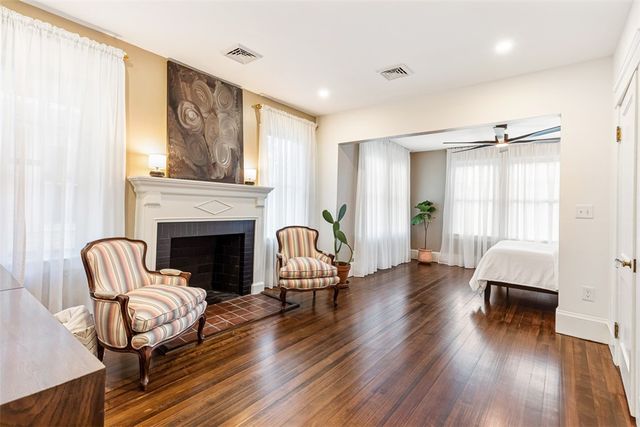 41 Taber Avenue, Providence, RI 02906