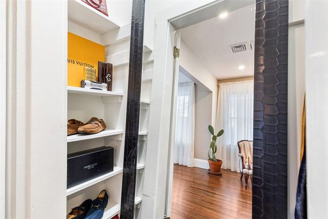 41 Taber Avenue, Providence, RI 02906