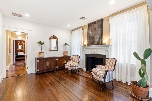 41 Taber Avenue, Providence, RI 02906