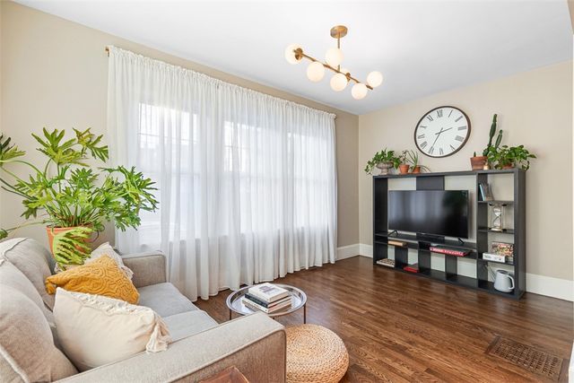 41 Taber Avenue, Providence, RI 02906