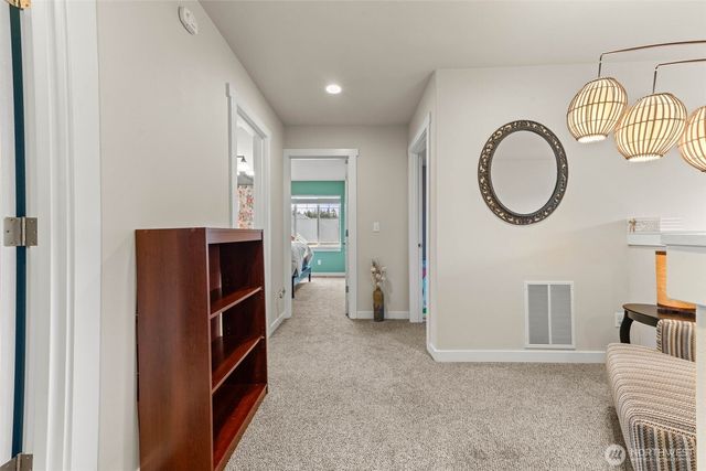 5337 Racca Drive SE, Olympia, WA 98513