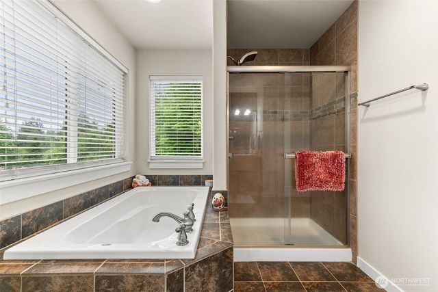 5337 Racca Drive SE, Olympia, WA 98513