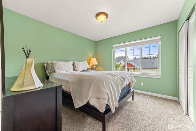 5337 Racca Drive SE, Olympia, WA 98513