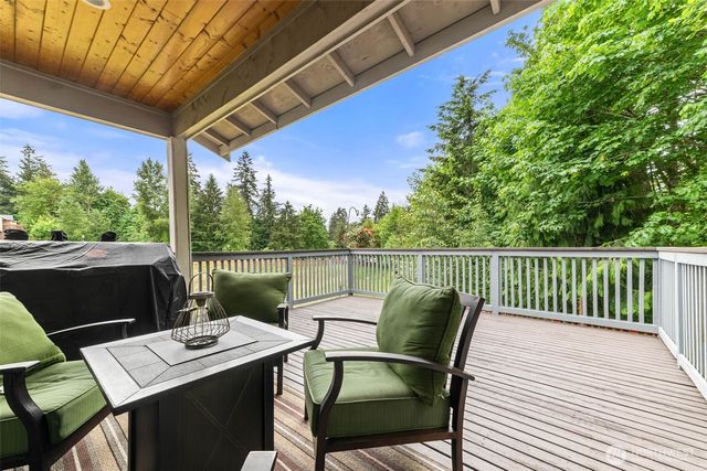 5337 Racca Drive SE, Olympia, WA 98513