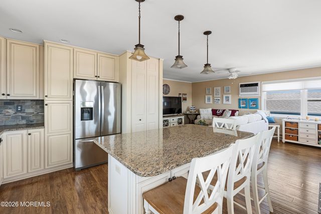 326 S 2nd Street, Surf City, NJ 08008