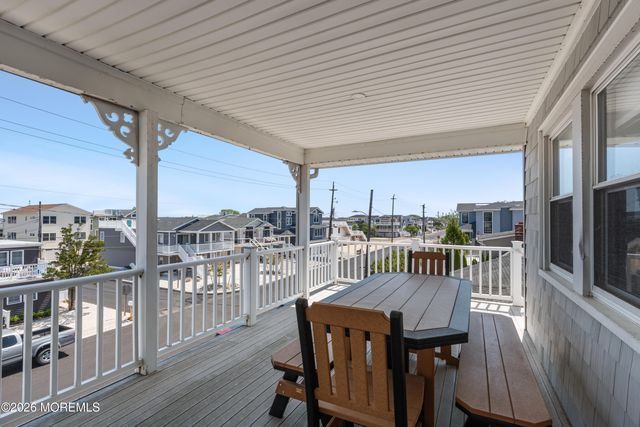 326 S 2nd Street, Surf City, NJ 08008