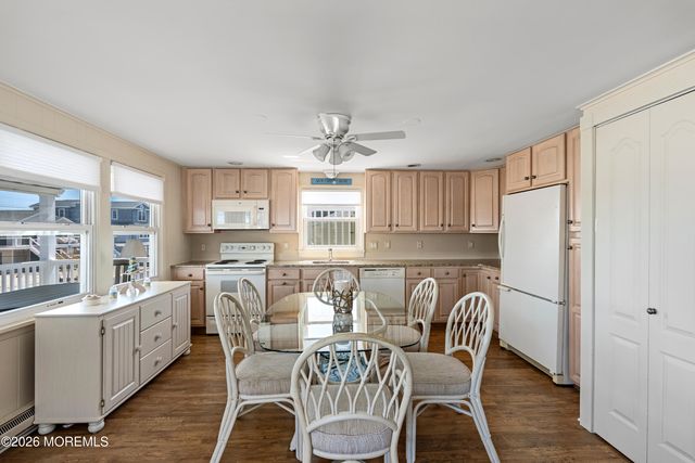326 S 2nd Street, Surf City, NJ 08008