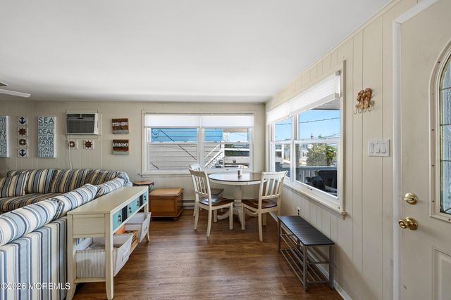 326 S 2nd Street, Surf City, NJ 08008