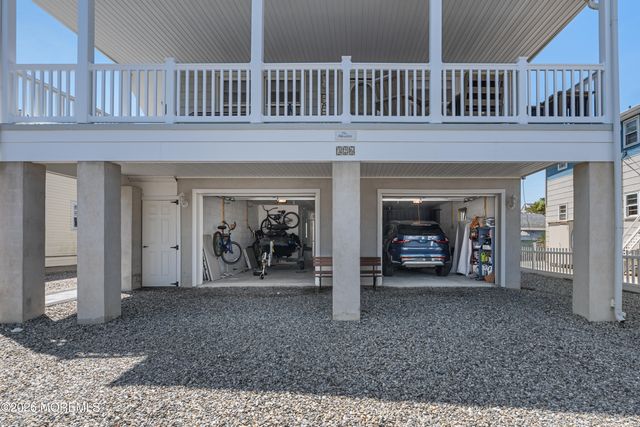 326 S 2nd Street, Surf City, NJ 08008