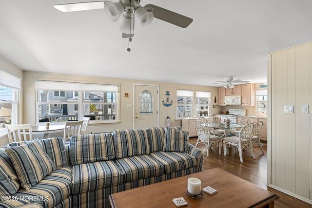 326 S 2nd Street, Surf City, NJ 08008