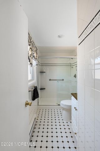 326 S 2nd Street, Surf City, NJ 08008