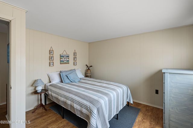 326 S 2nd Street, Surf City, NJ 08008