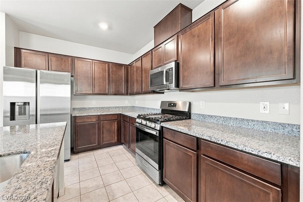 6718 Grindstone Street, North Las Vegas, NV 89086 — photo 5