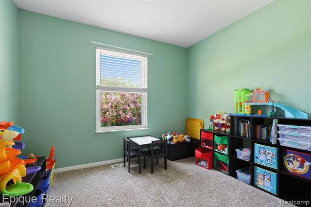 753 Applegate Drive, Marysville, MI 48040