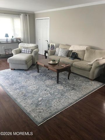 48 Rodhos Street, Toms River, NJ 08757