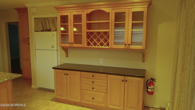 48 Rodhos Street, Toms River, NJ 08757