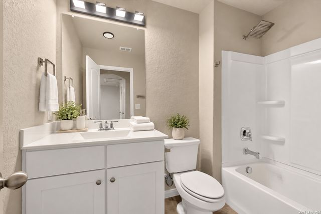 532 COPPER MINE ST, New Braunfels, TX 78130
