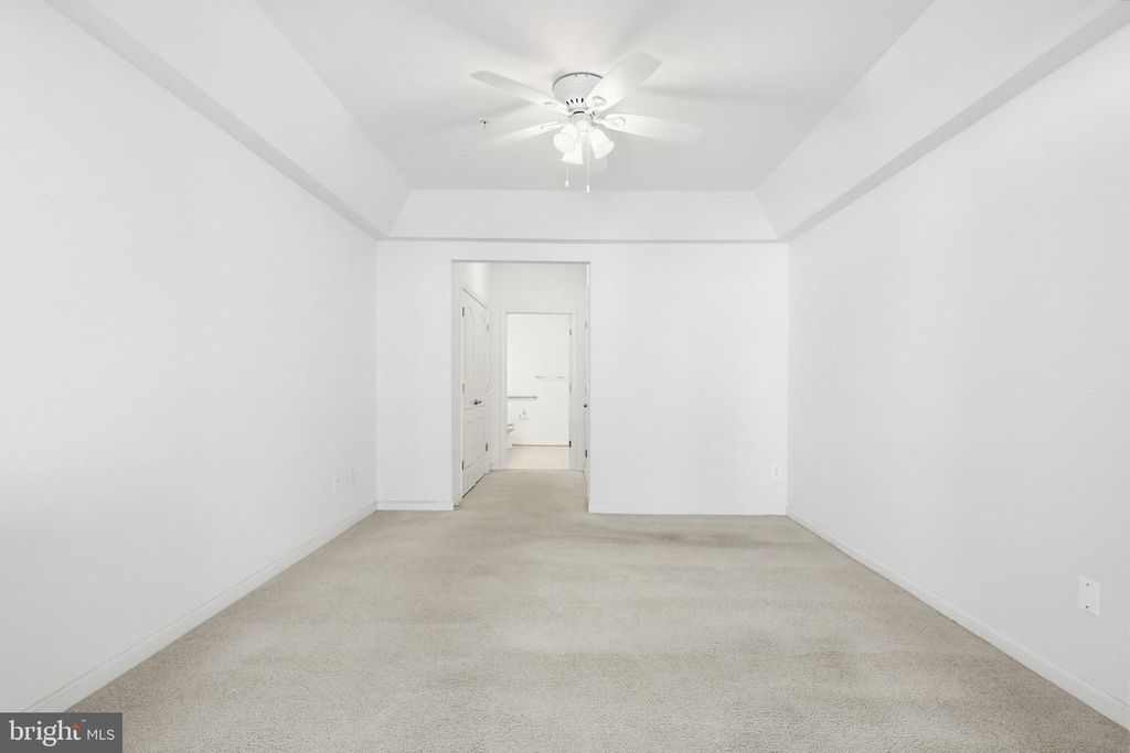 Image 37 of property listing at 8901 BRAUERTON RD #301, Ellicott City, MD 21043