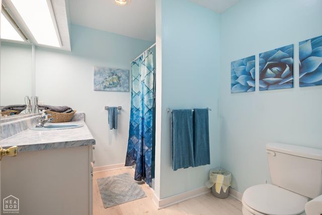 60 Cherokee Road, Cherokee Village, AR 72529