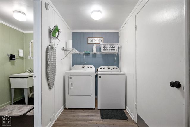 60 Cherokee Road, Cherokee Village, AR 72529