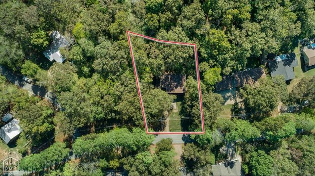 60 Cherokee Road, Cherokee Village, AR 72529