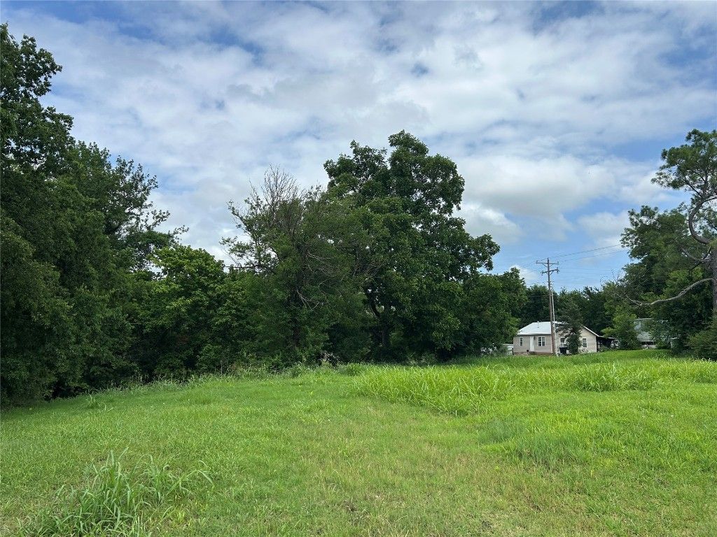 510 Cedar Street, Wellston, OK 74881