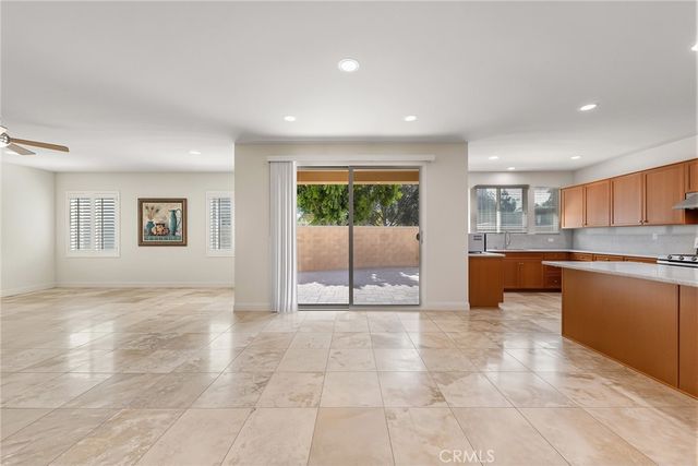 7271 Enclave dr, Eastvale, CA 92880