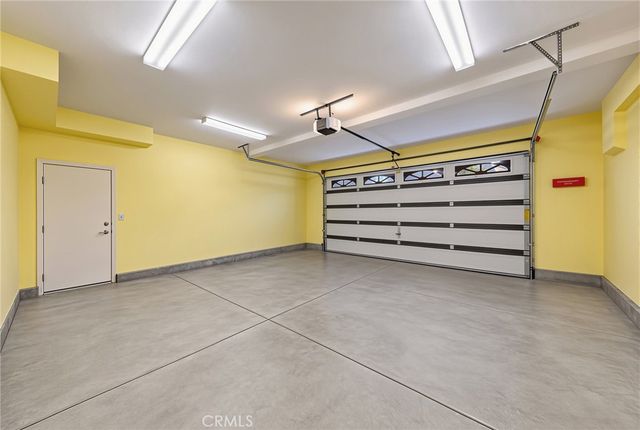 7271 Enclave dr, Eastvale, CA 92880