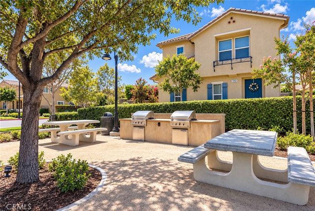 7271 Enclave dr, Eastvale, CA 92880