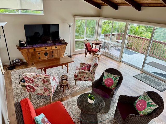 2164 Halekoa Drive, Honolulu, HI 96821