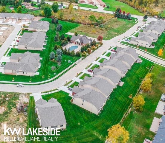 30009 Quincy Street, Chesterfield Twp, MI 48051