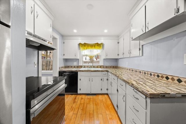 51 Linnea Ave, Brockton, MA 02301