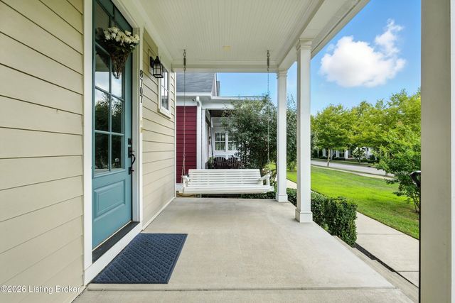 8707 Featherbell Blvd, Prospect, KY 40059