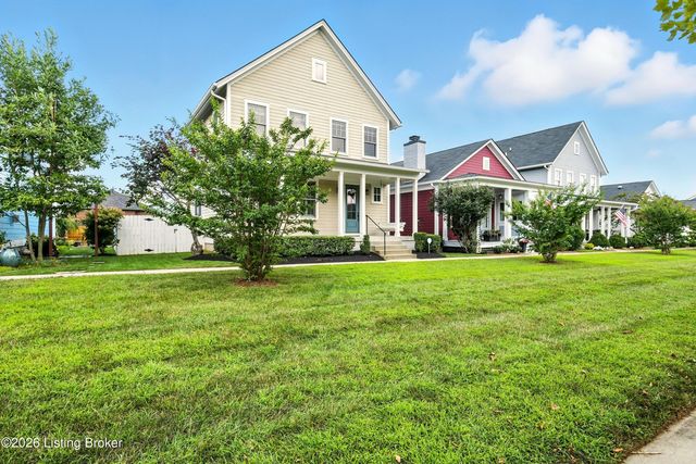 8707 Featherbell Blvd, Prospect, KY 40059
