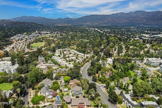 133 N Orange Grove Boulevard, Pasadena, CA 91103