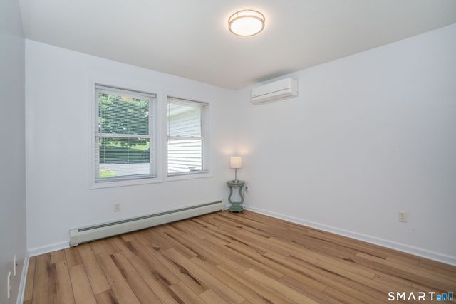 10 Scherer Lane, Windsor, CT 06095