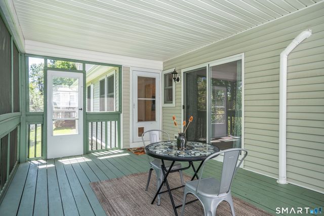 10 Scherer Lane, Windsor, CT 06095