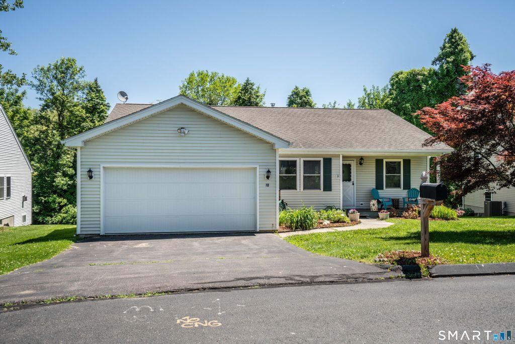 10 Scherer Lane, Windsor, CT 06095